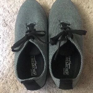 Arcopedico Green Knit Women's Shoes